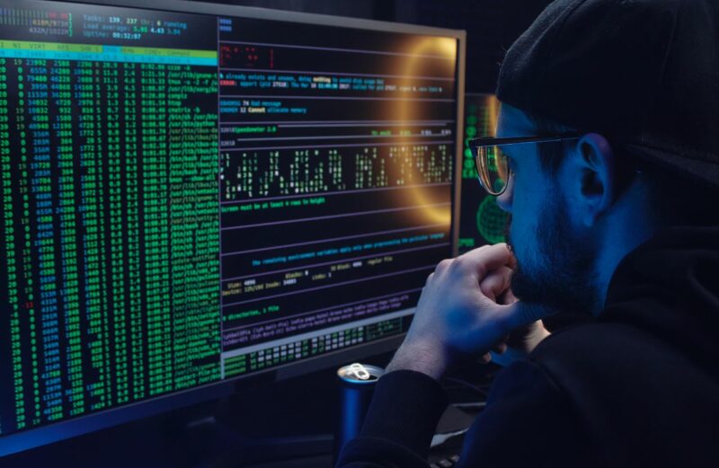 Formation cybersécurité à Bordeaux en alternance : du Bac au Bac+5